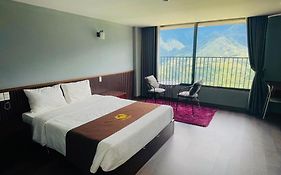 Roxana Sapa Hotel  3*